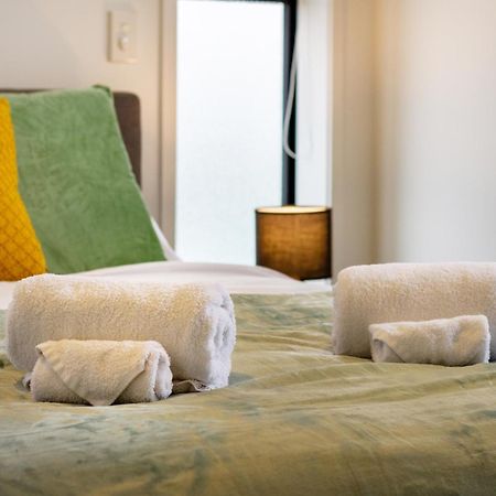 Serene Living 2 Bed With Carpark Christchurch Exterior photo