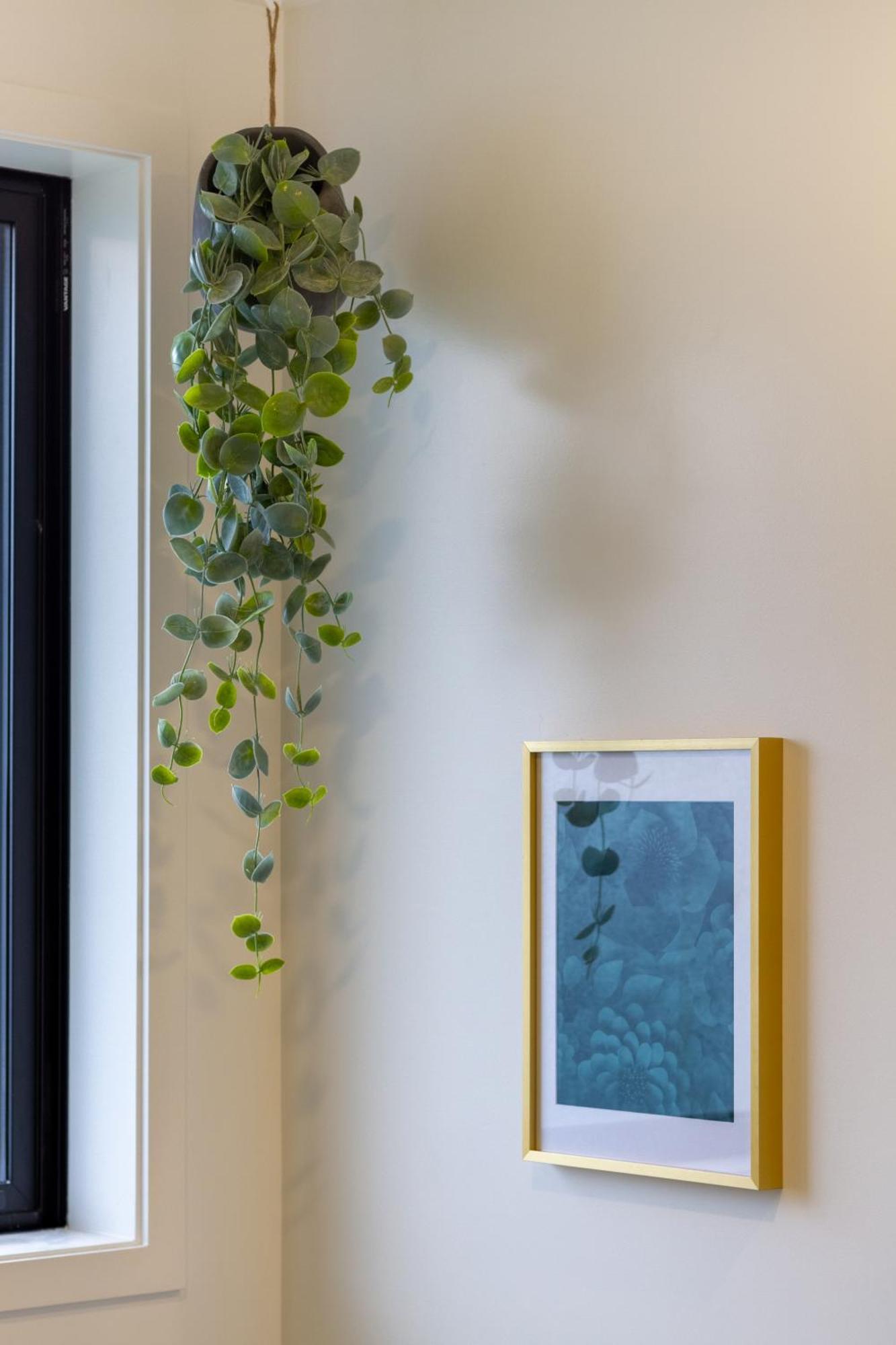 Serene Living 2 Bed With Carpark Christchurch Exterior photo