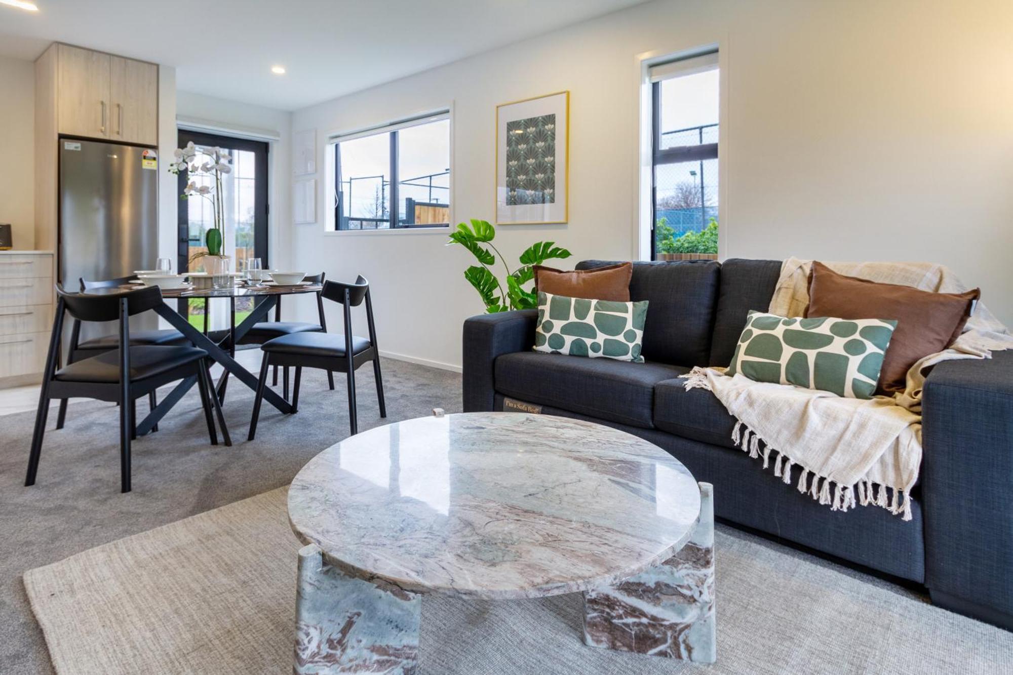 Serene Living 2 Bed With Carpark Christchurch Exterior photo