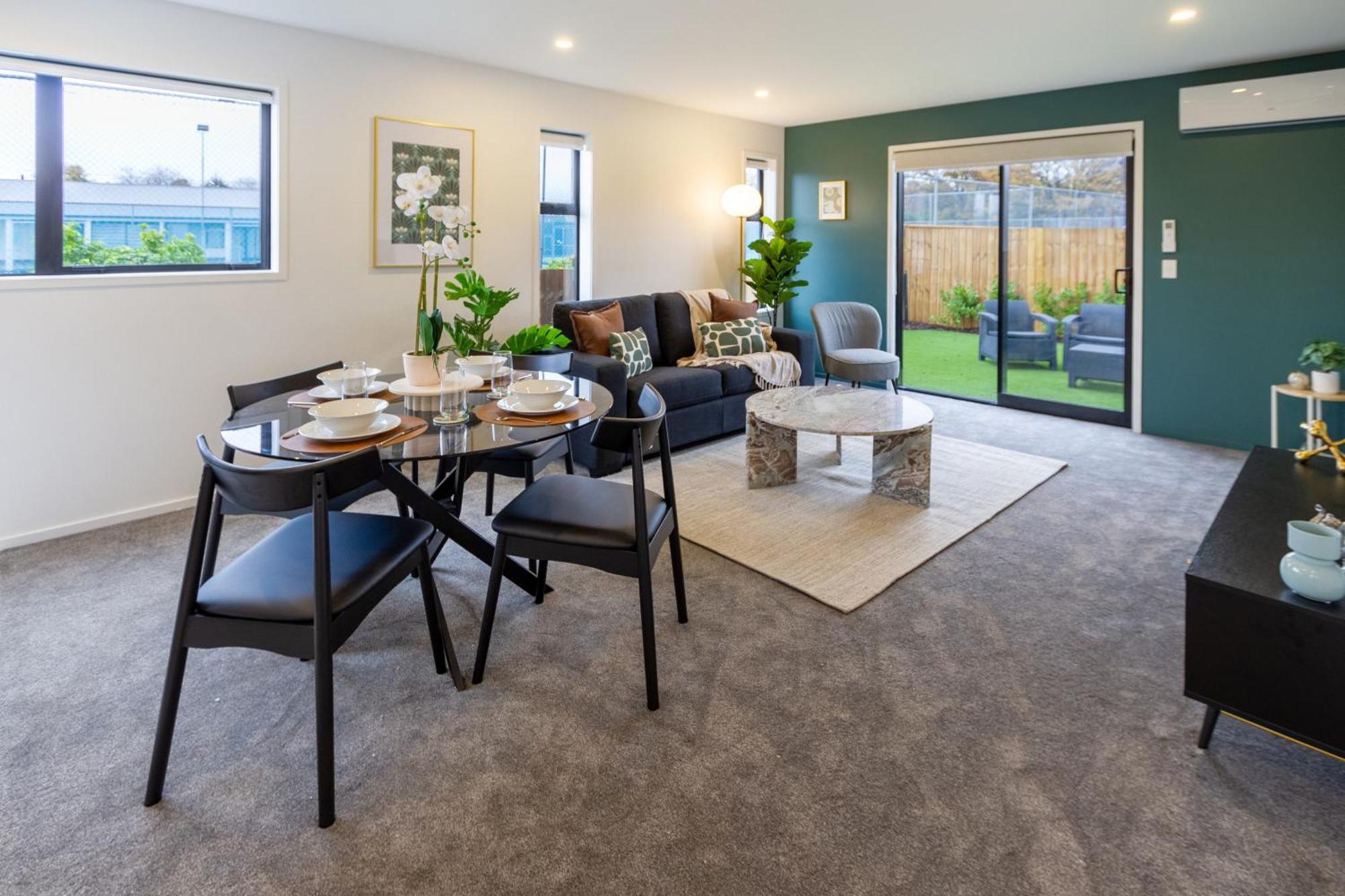 Serene Living 2 Bed With Carpark Christchurch Exterior photo