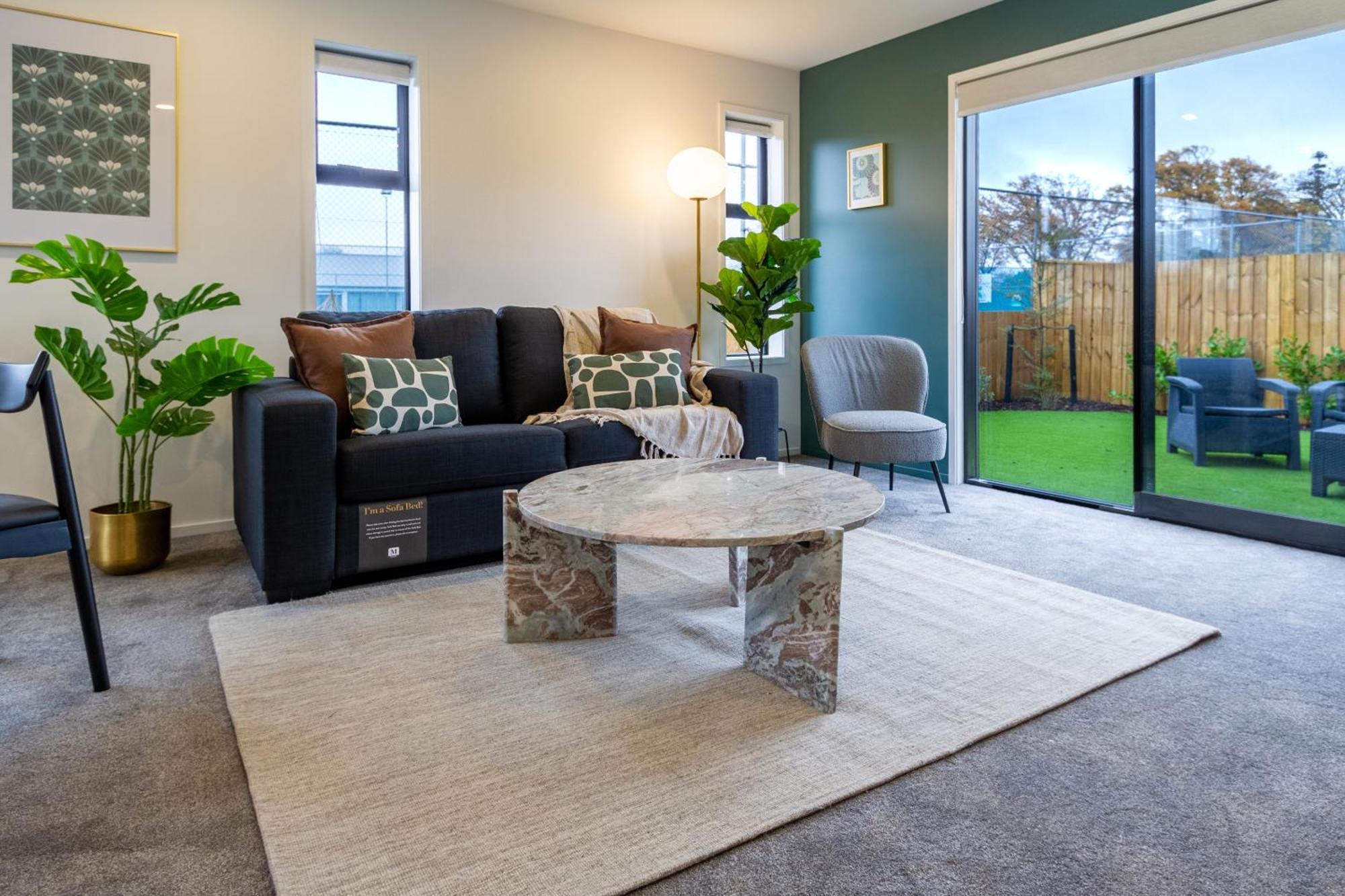 Serene Living 2 Bed With Carpark Christchurch Exterior photo